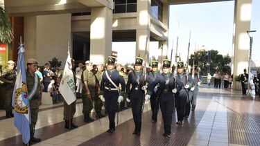 Cambio de guardia de la Bandera de Cabot, cada vez más concurrida