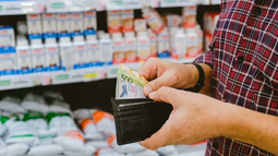 Según el INDEC, la inflación de octubre fue del 2,3% y el acumulado de los últimos 12 meses superó el 31% Según el INDEC, la inflación de octubre fue del 2,3% y el acumulado de los últimos 12 meses superó el 31%