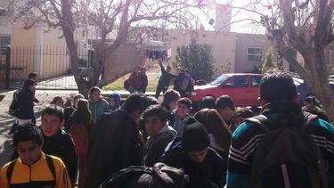 Escuela colapsada: chicos de Calingasta se niegan a entrar a clases