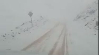 Video: así fue el atípico temporal de nieve en Agua Negra