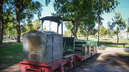 Las autoridades analizaron el estado en el que se encuentra el Trencito del Parque y ahora licitaron su reanimación,&nbsp;
