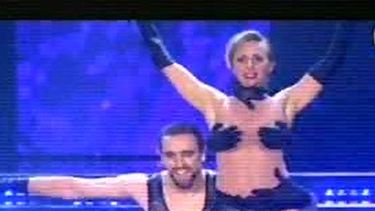 La Casa SAHNI alentó a Eleonora Cassano en el videoclip