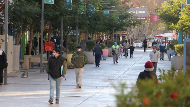 El centro arrancó sin vallado, con flechas y muchos controles El centro arrancó sin vallado, con flechas y muchos controles