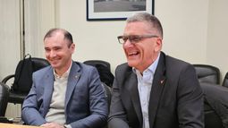 Gerardo Gómez, Presidente de Naturgy San Juan y Country Manager de Argentina (derecha), junto al gerente general en San Juan, Eduardo Stocco. Gerardo Gómez, Presidente de Naturgy San Juan y Country Manager de Argentina (derecha), junto al gerente general en San Juan, Eduardo Stocco.