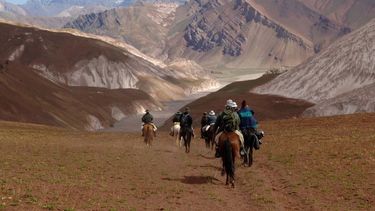 El Senado presentó su emotivo documental del Cruce de Los Andes