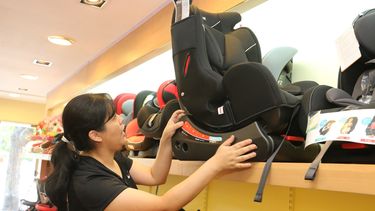 Las sillitas de la polémica: qué opciones hay en San Juan y cuánto valen