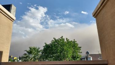 Pronostican ventarrón y lluvias para la noche de este viernes en San Juan