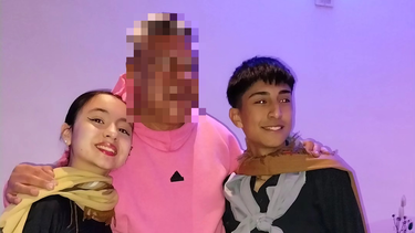 Los bailarines de un instituto de danzas sanjuanino fueron a un cumple y se encontraron con un invitado de lujo