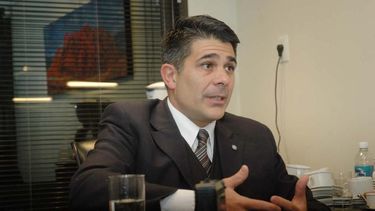 Delgado: “Si una farmacia restringe la venta, puede perder el contrato”