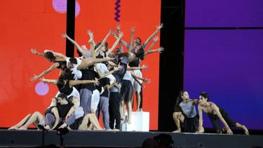 Juegos, música y sorteos, en la previa del espectáculo