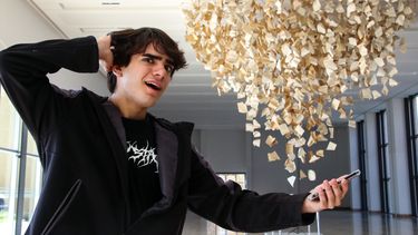 Nachanooo: el influencer sanjuanino que hace costosos regalos en la calle y es sensación en las redes