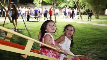 El barrio Colón luce nuevos alumbrado y pavimento