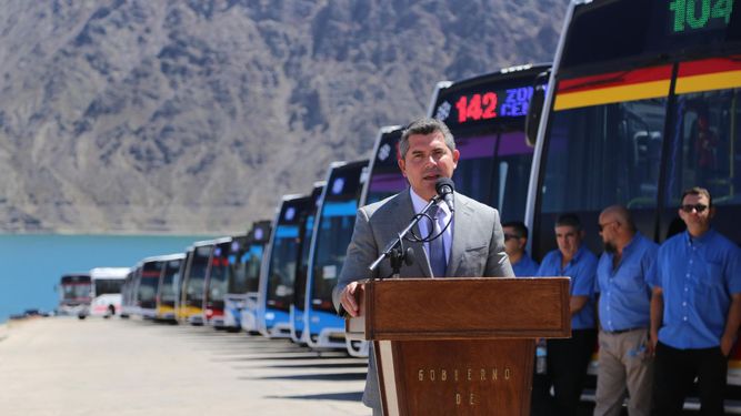 En el dique Punta Negra, Orrego presentó los 34 nuevos colectivos a la Red Tulum