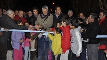 Inauguraron pavimento en dos barrios de Pocito