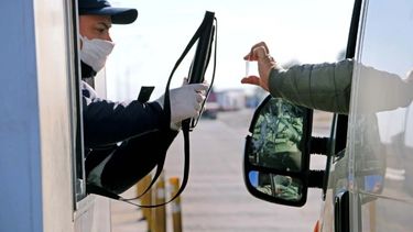 Mendoza también pidió explicaciones a San Juan por el camionero que llegó contagiado