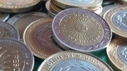 Fiebre de los sanjuaninos por la moneda provingia de un peso valuada hasta en 15.000