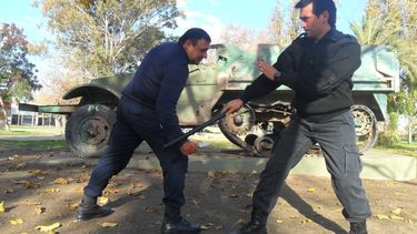 Invitan a Fuerzas de Seguridad a aprender sobre técnicas de defensa personal