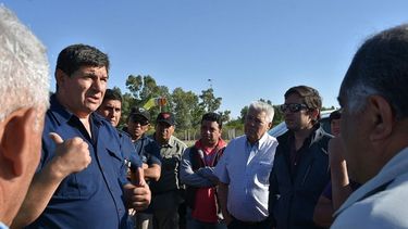 Incendios en el Valle: la situación no empeoró y esperan el avión hidrante
