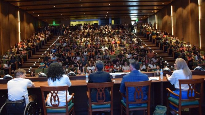 Los distintos protagonistas de las Colonias de Verano fueron capacitados por Desarrollo Humano.