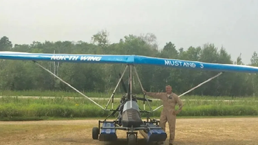 Se estrelló el aeroplano con el que esparció las cenizas de su padre y murió