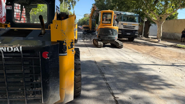 Avanza la pavimentación de avenida España, en Capital