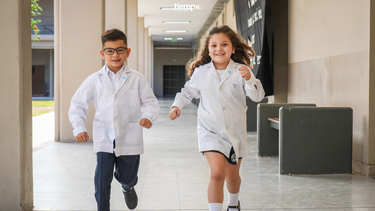 Después del golpe del terremoto de 2021, la Escuela Superior quedó como nueva.