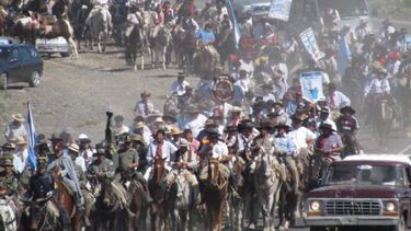 Cómo se preparan para la Cabalgata de la Fe