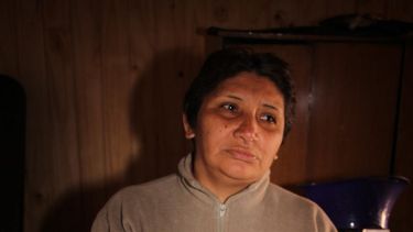 Tiene 12 hijos, perdió todo en un incendio y vive de los vecinos