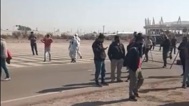 Enojo entre camioneros aislados por los resultados de los test: acelerarán los tiempos
