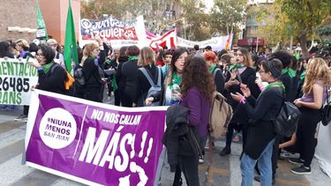 En San Juan las mujeres también marcharon por #NiUnaMenos
