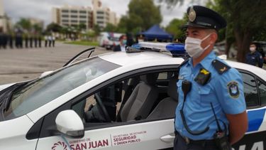 Cámara en el cuerpo y patrulleros gran hermano, las nuevas joyas de los policías locales Cámara en el cuerpo y patrulleros gran hermano, las nuevas joyas de los policías locales