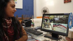 El boom de las cámaras para vigilar niñeras