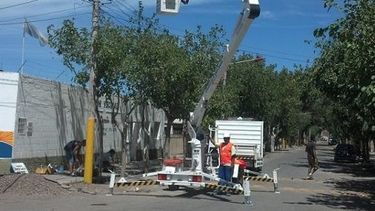 En Santa Lucía, calles cada vez más iluminadas
