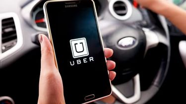 Durante la primera jornada de la puesta en marcha de Uber en San Juan, cuatro choferes fueron sancionados.