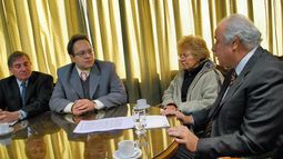 Ubicarán un puesto de biblioteca en las paradas de colectivos