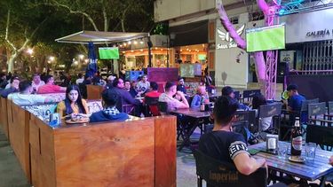 Con cierta indiferencia, así se vivió el debut de la Selección en el centro sanjuanino