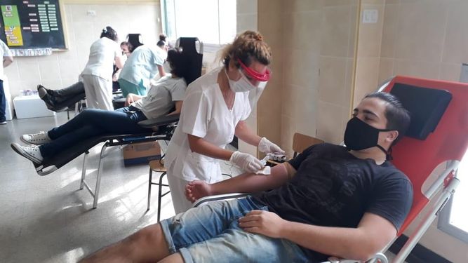 Ya no queda plasma de recuperados en San Juan y donan la mitad de los que deberían Ya no queda plasma de recuperados en San Juan y donan la mitad de los que deberían