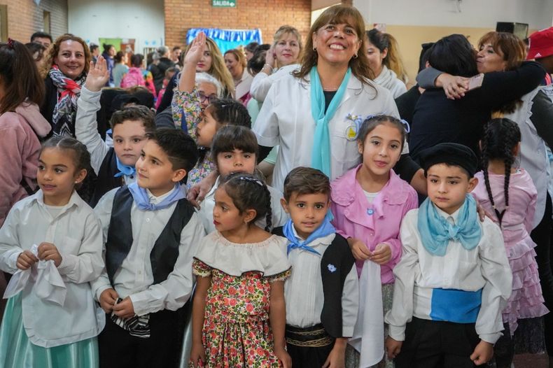 La seño Lucía, maestra y mejor amiga del Ratón Pérez