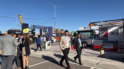 Abrió la feria de la Expo Minera en Pocito, tras las inclemencias climáticas Abrió la feria de la Expo Minera en Pocito, tras las inclemencias climáticas