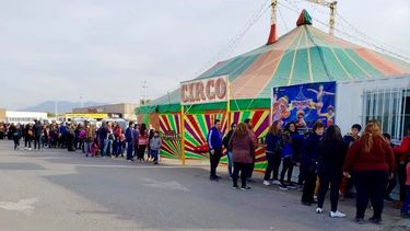 Aclaración y disculpas por entradas al Circo Montreal