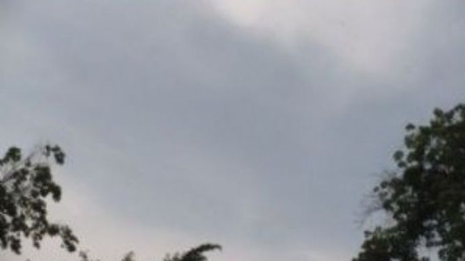 Máxima de 12º con alerta por vientos intensos