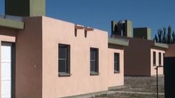 Jáchal: Patrulleros, viviendas y obras de agua potable