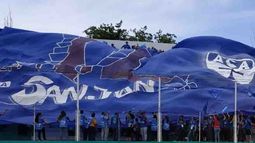 El submarino puso el color al cierre de las Asambleas en San Juan