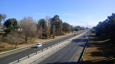 La semana hábil arrancará con temperaturas algo más cálidas según el SMN.