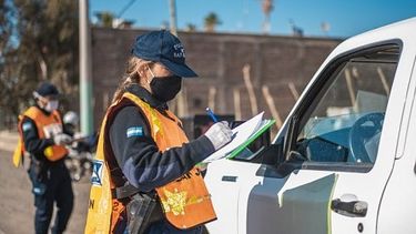 Cómo deben tramitar el permiso los trabajadores esenciales de San Juan