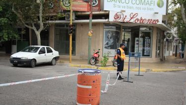 Avenida Ignacio de la Roza, cortada por el Carrusel