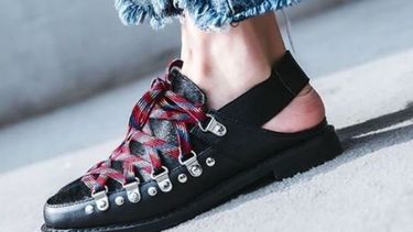 Cuatro modelos de zapatos que pasaron de moda y no deberías usarlos