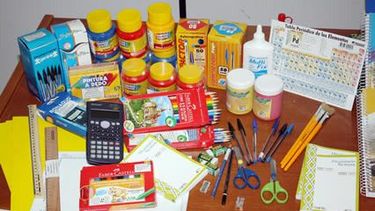 Niños nuevejulinos recibirán útiles escolares