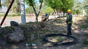 Zonda y Ullum ya tienen internet por fibra óptica: conocé los detalles de esta importante obra
