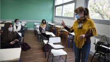 Tras el pedido de la CTERA, ¿qué opinan en San Juan sobre la suspensión temporal de las clases presenciales?